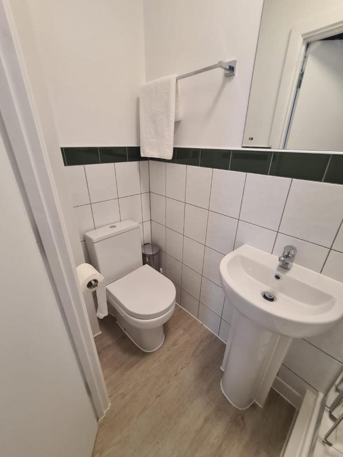 אפרטהוטל לונדון 17 Elm Road מראה חיצוני תמונה
